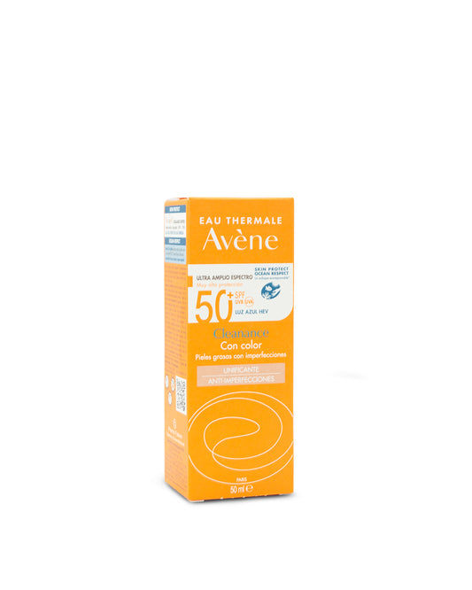 Cleanance unificante con color piel grasa anti imperfecciones FPS 50 50mL. Avene